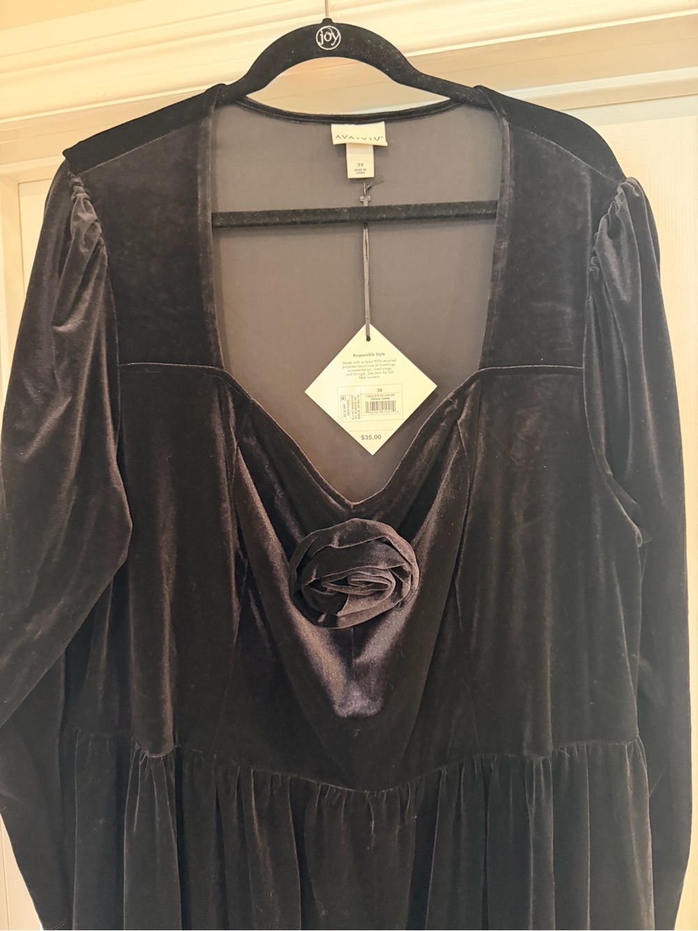 Ava & Viv Black Velvet V-Neck Dress with Rosette Detail